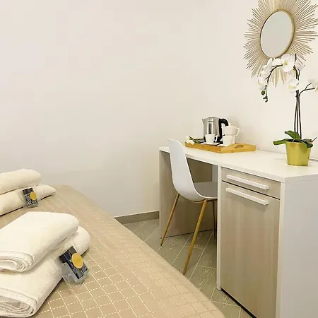 La Casetta Del Vicolo Apartment *